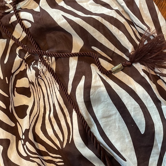 Diane von Furstenberg women’s brown and white zebra coverup Size P - Picture 4 of 5